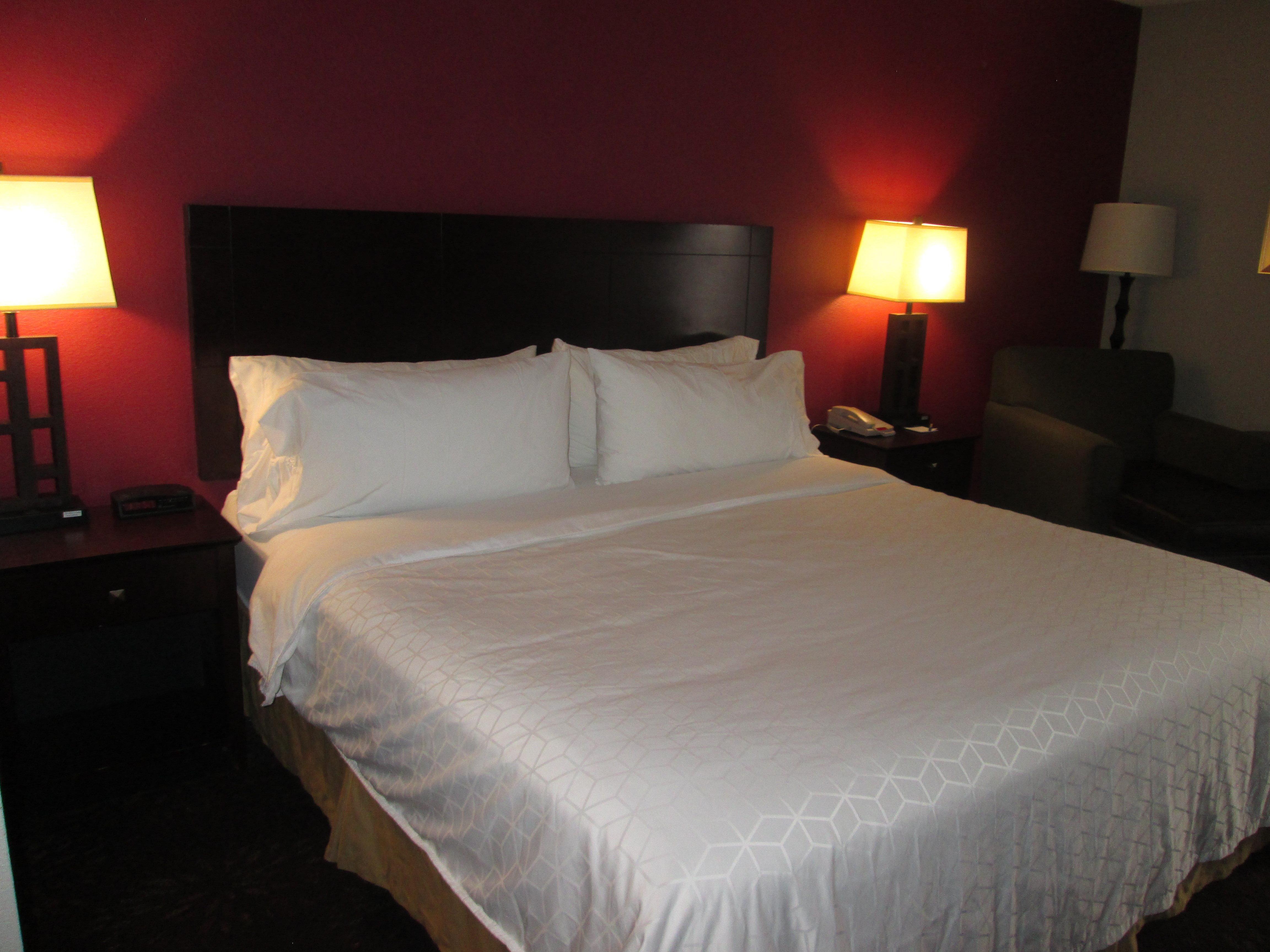 Holiday Inn Express Cloverdale - Greencastle By Ihg Exterior photo