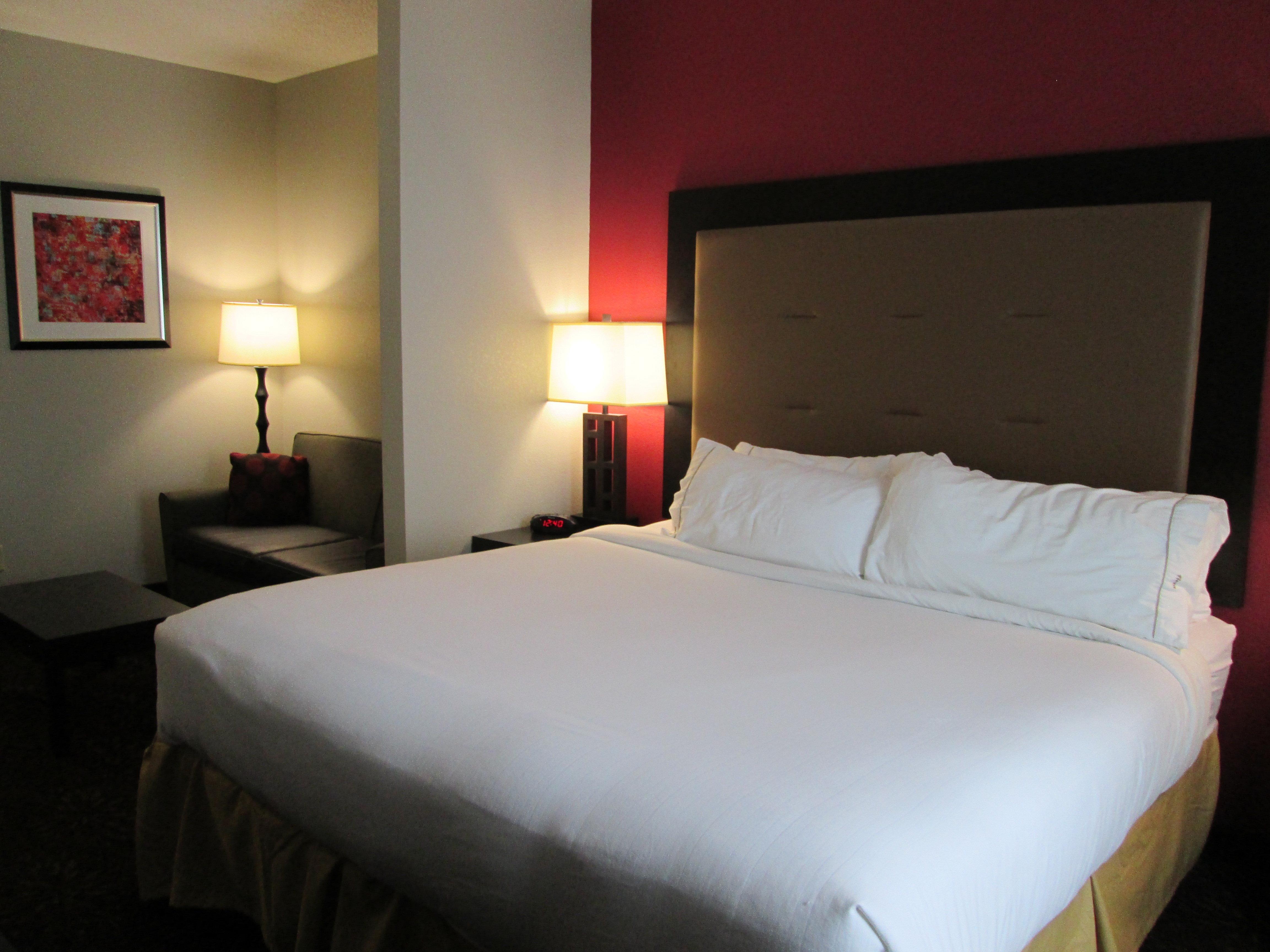 Holiday Inn Express Cloverdale - Greencastle By Ihg Exterior photo