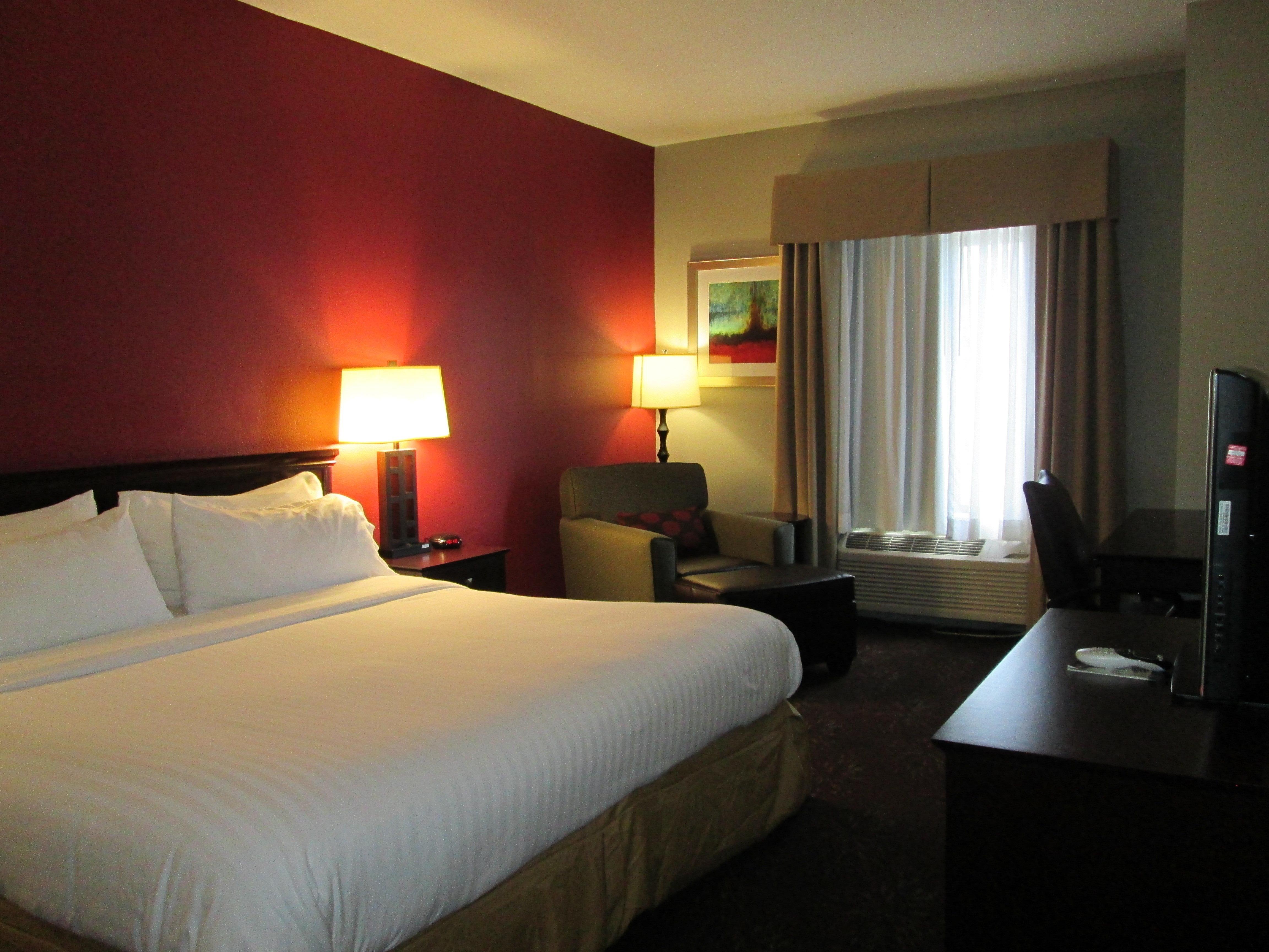 Holiday Inn Express Cloverdale - Greencastle By Ihg Exterior photo